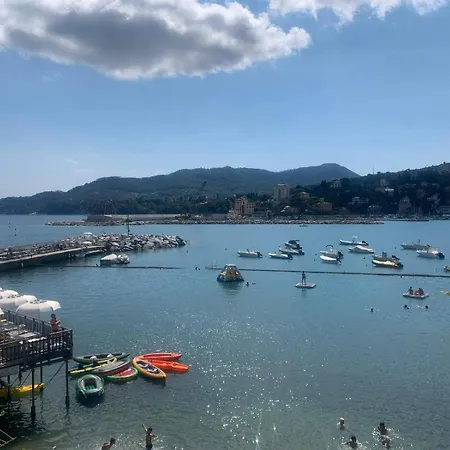 Con Posto Auto - Spiaggia A 100 Mt Rapallo
